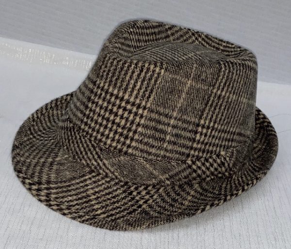 Brown and Cream Chequered Trilby Gangster Hat - image Brown-and-Cream-Trilby-600x514 on https://www.abracadabrafancydress.com.au